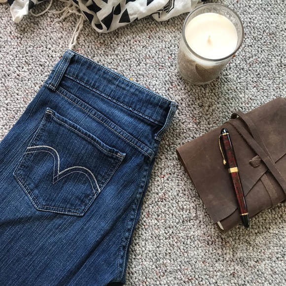 Levi's Denim - Levi's 518 Superlow Bootcut Stretch Jeans Size 27